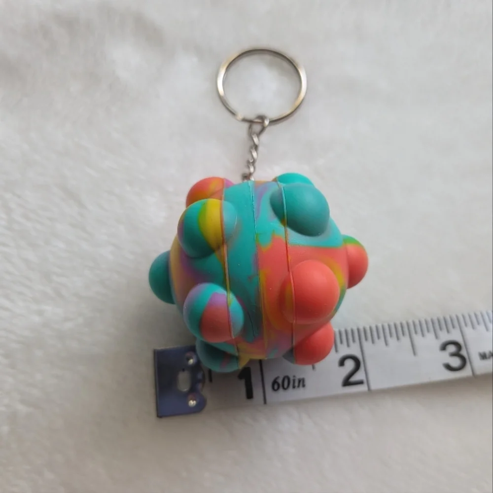 ❤️ Fidget ball keychain